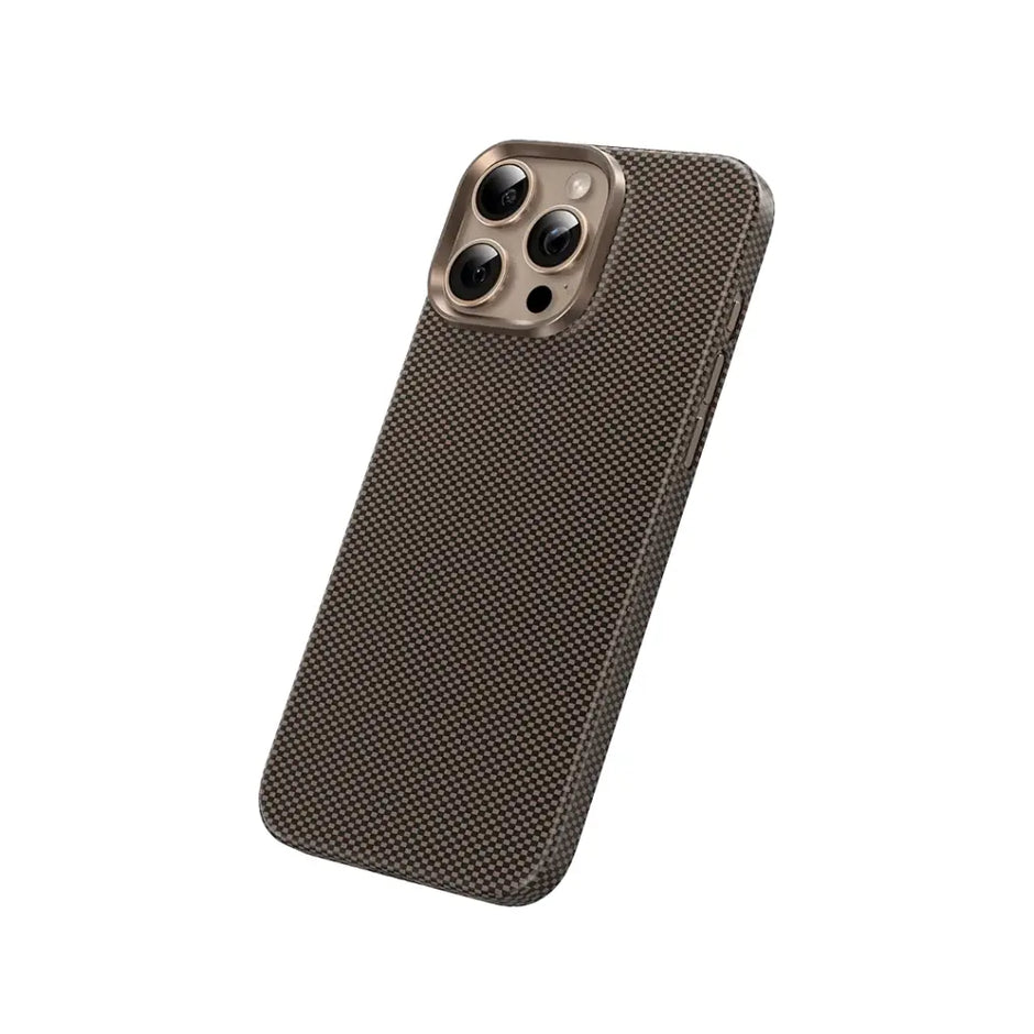 כיסוי מגנטי Green Lion MagSafe Kevlar לאייפון 16 Pro – שחור