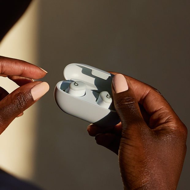 אוזניות Apple Beats Solo Buds True Wireless